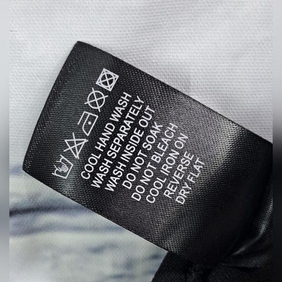 NWOT Self-Portrait Black Lace Bell Sleeve Mini Dress Size 4 US - Picture 11 of 12